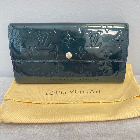 Louis Vuitton Vernis Leather Sarah Wallet Blue Nuit - Preowned - Picture 1 of 15